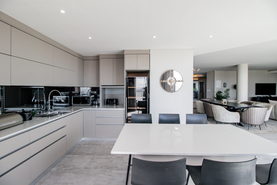 4 Bedroom Property for Sale in Table View Western Cape